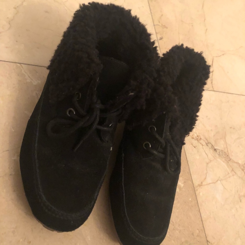Gap shoes